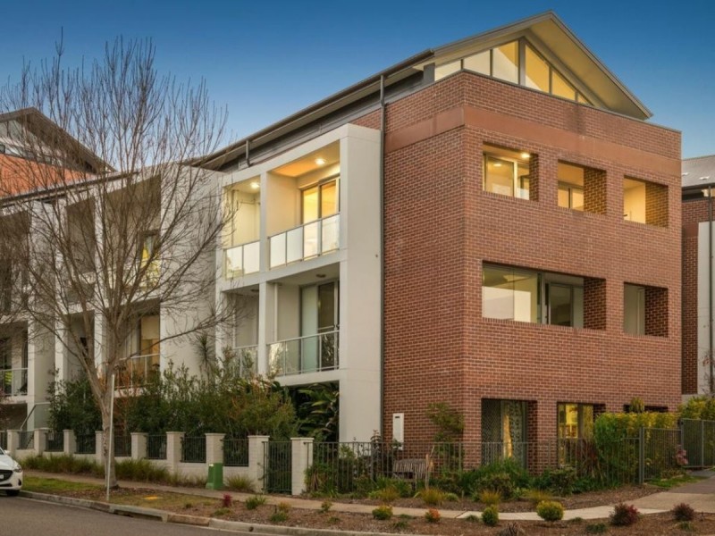 8/1-5 Parkside Crecent, Campbelltown NSW 2560