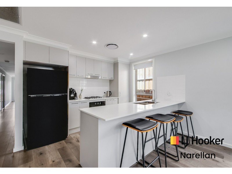 25 Hester Avenue, Claymore NSW 2559