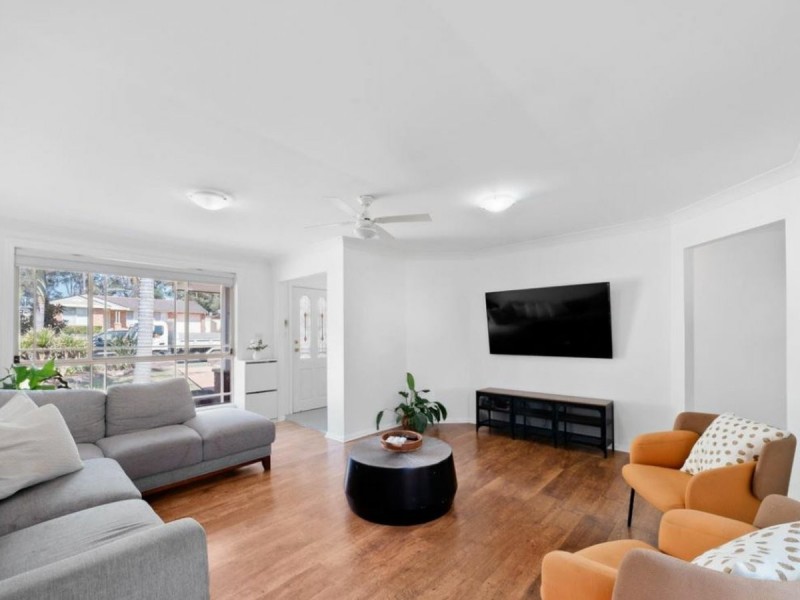 32 Paddymiller Avenue, Currans Hill NSW 2567