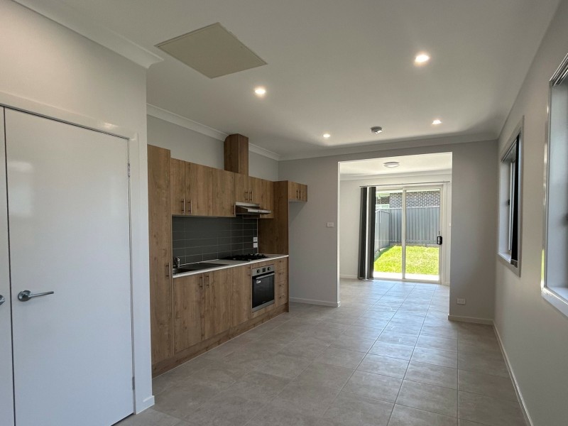 68 Grassbird Avenue, Oran Park NSW 2570