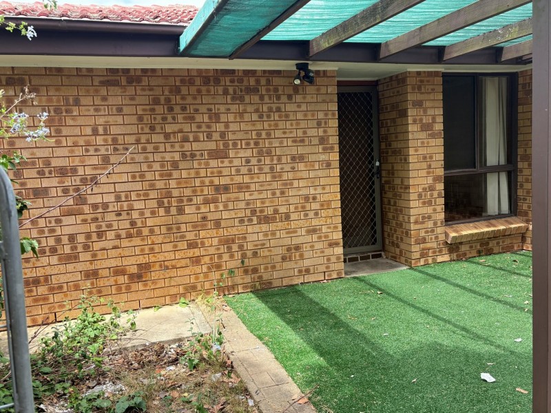 10 Radcliffe Street, Ingleburn NSW 2565