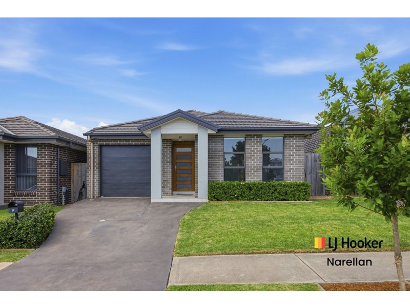 9 Clowes Street, Elderslie NSW 2570