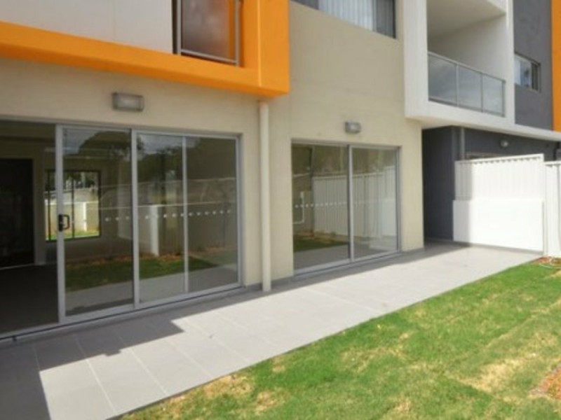 2/48-52 Warby Street, Campbelltown NSW 2560