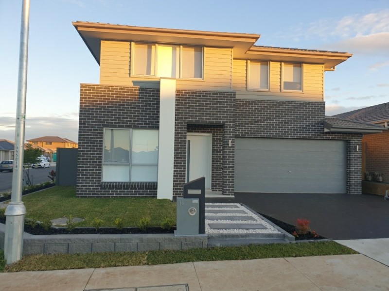 16 Buffalo Road, Oran Park NSW 2570