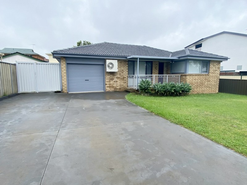 94 Ballantrae Drive, St Andrews NSW 2566