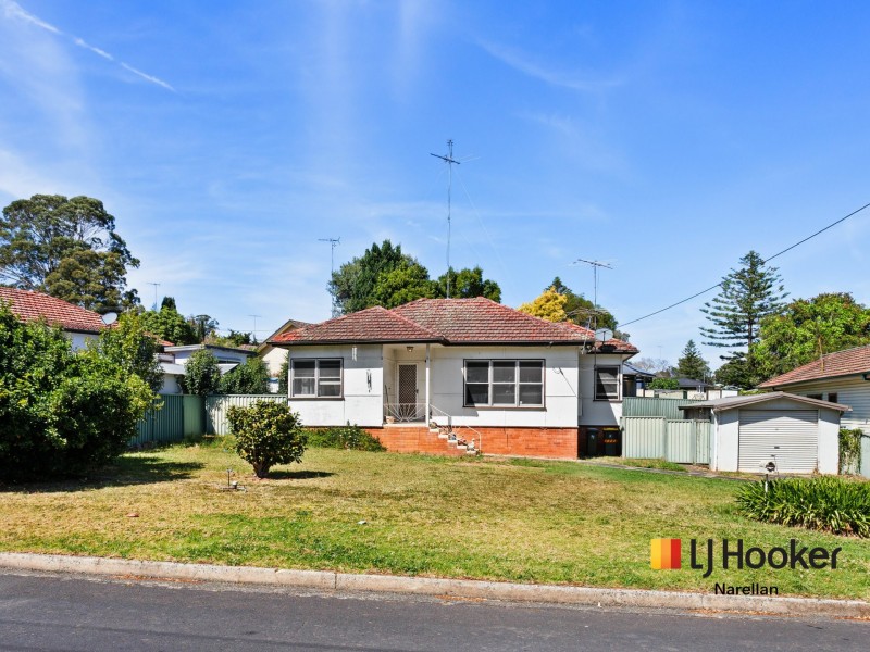 2 Hannaford Street, Campbelltown NSW 2560