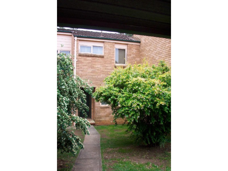 5/41 The Parkway, Bradbury NSW 2560
