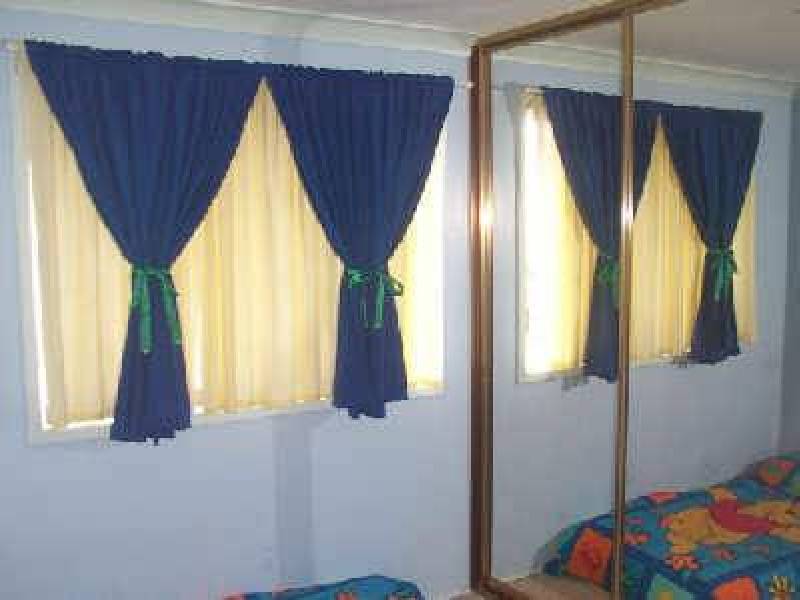 3 Osburn Place, St Helens Park NSW 2560