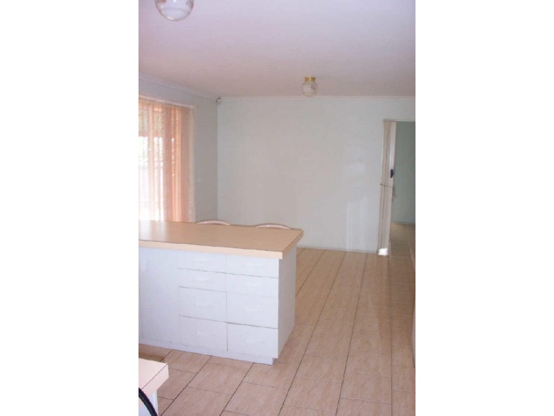 2 Colorado Street, Kearns NSW 2558