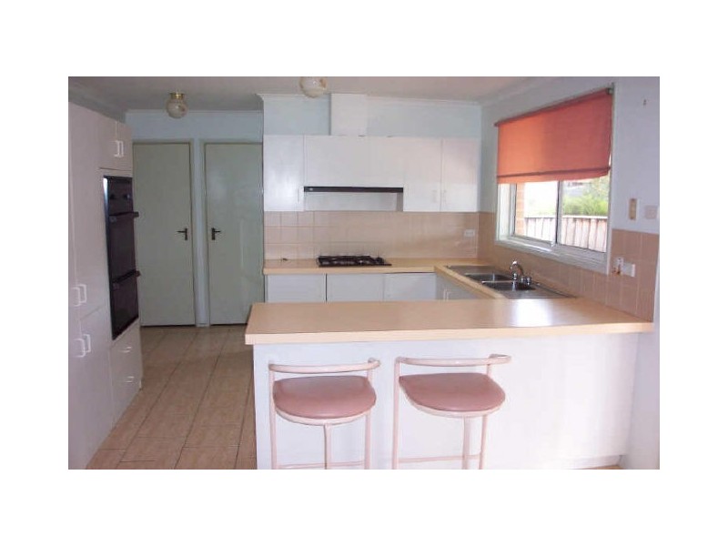 2 Colorado Street, Kearns NSW 2558