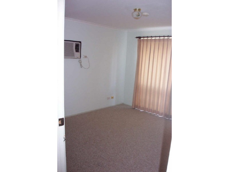 2 Colorado Street, Kearns NSW 2558