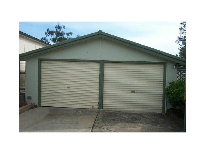 10 Seddon Place, Campbelltown NSW 2560
