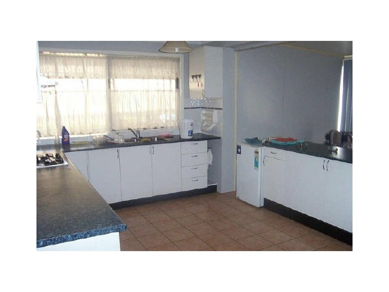 7 Hall Place, Eagle Vale NSW 2558