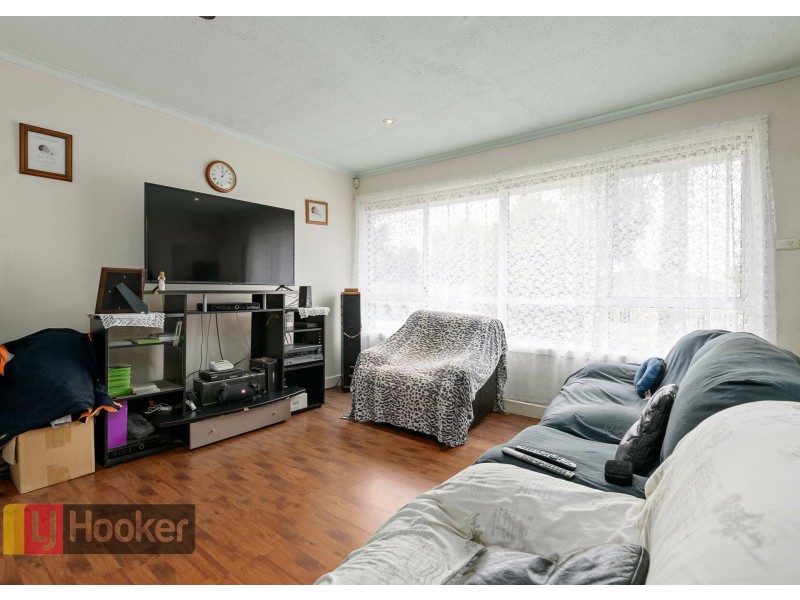 9 Kingswood cres, Noble Park North VIC 3174