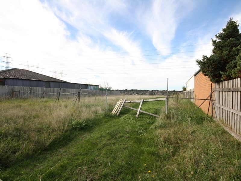 40 GERALDINE DRIVE, Hampton Park VIC 3976