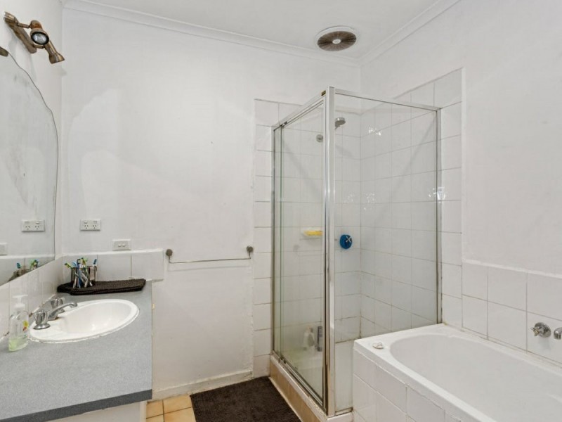 74A Poath Road, Hughesdale VIC 3166