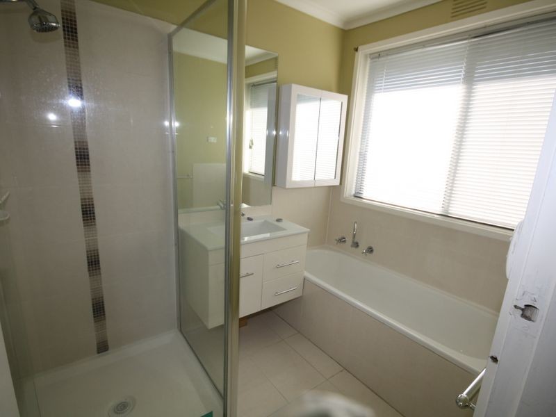 29 Kallista Road, Springvale VIC 3171