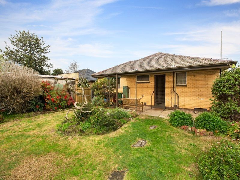 7 Marlene Court, Springvale VIC 3171