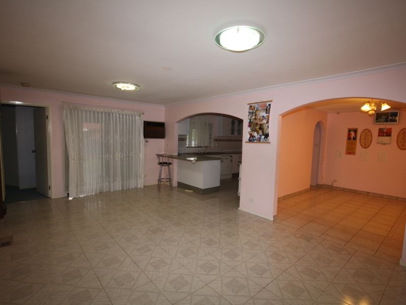 6 Beverley Place, Keysborough VIC 3173