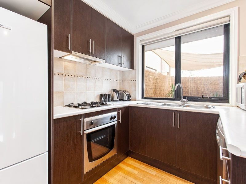 2/2 Stephenson Street, Springvale VIC 3171