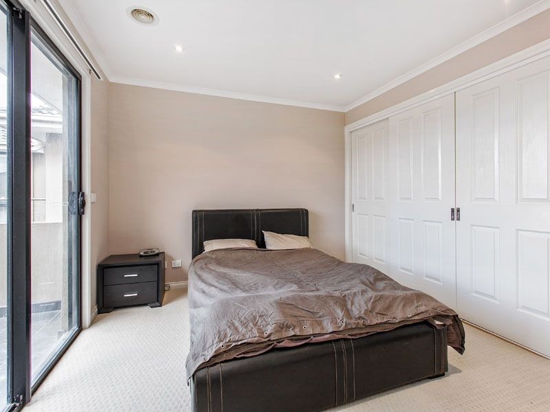 2/2 Stephenson Street, Springvale VIC 3171