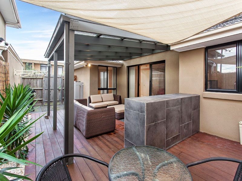 2/2 Stephenson Street, Springvale VIC 3171