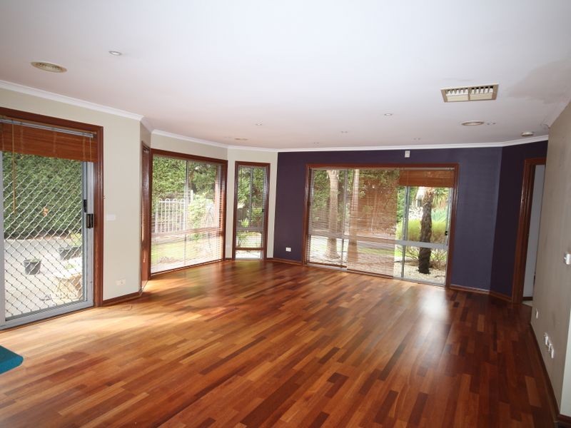 35 Hedgeley Road, Keysborough VIC 3173