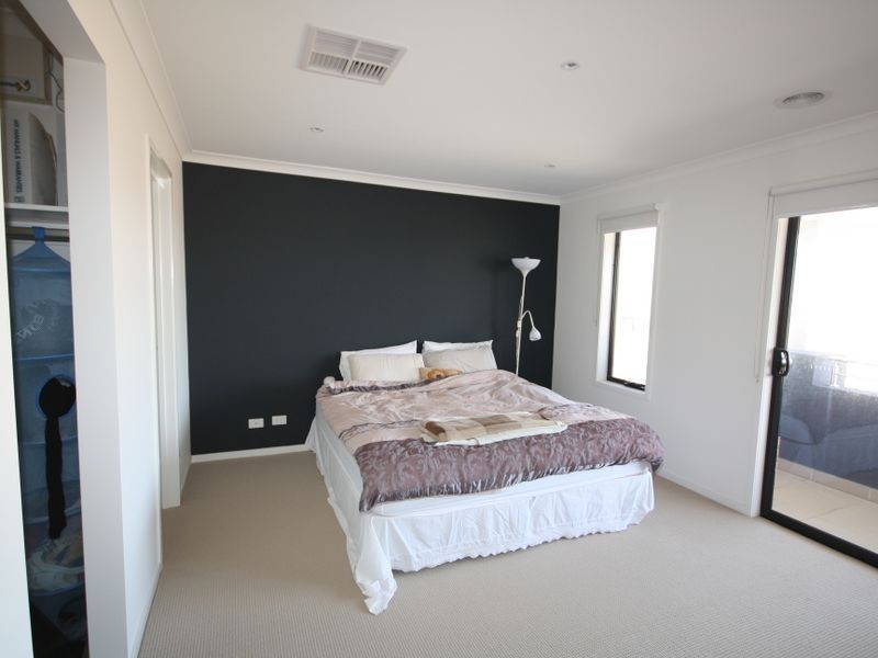 10 Denmark Road, Keysborough VIC 3173