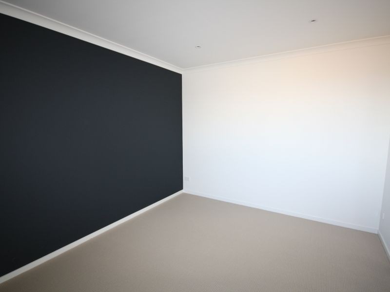10 Denmark Road, Keysborough VIC 3173
