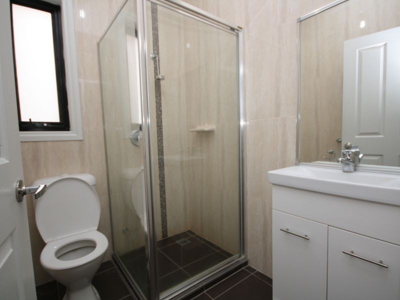 1&2/27 Glenbrook avenue, Clayton VIC 3168