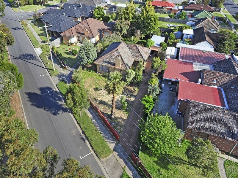 64 Queens Avenue, Springvale VIC 3171