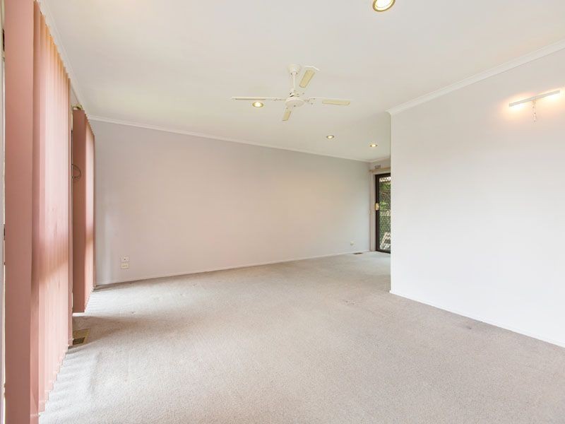 2 Chesney street, Keysborough VIC 3173
