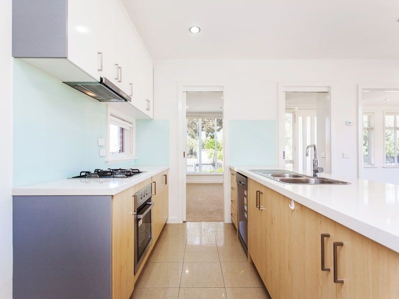 1/21-23 Wilberton drive, Springvale VIC 3171