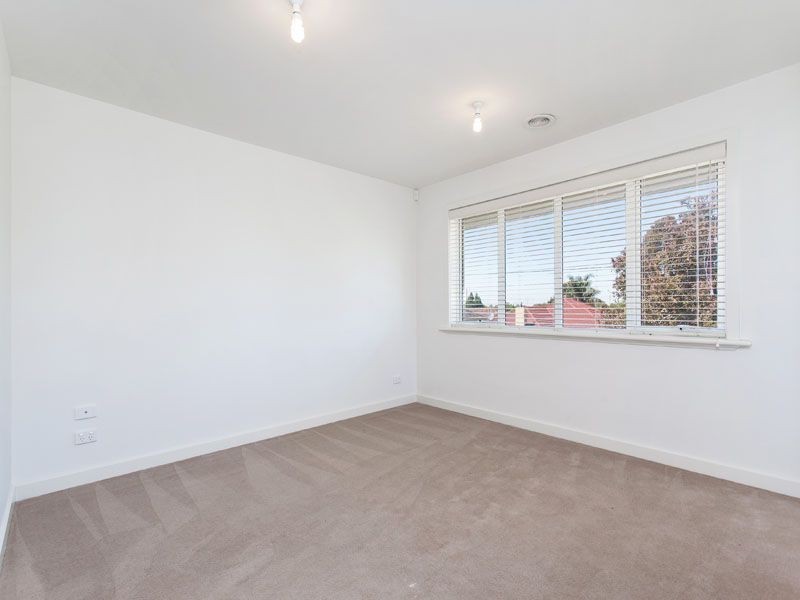 1/21-23 Wilberton drive, Springvale VIC 3171