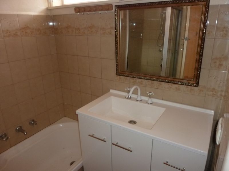 5 Maureen Crescent, Noble Park VIC 3174