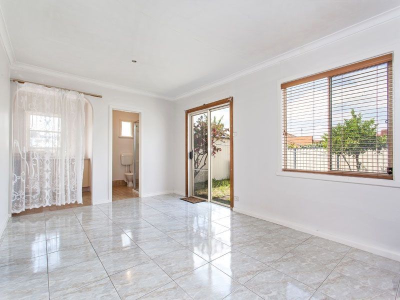 8 ALMA  COURT, Springvale VIC 3171