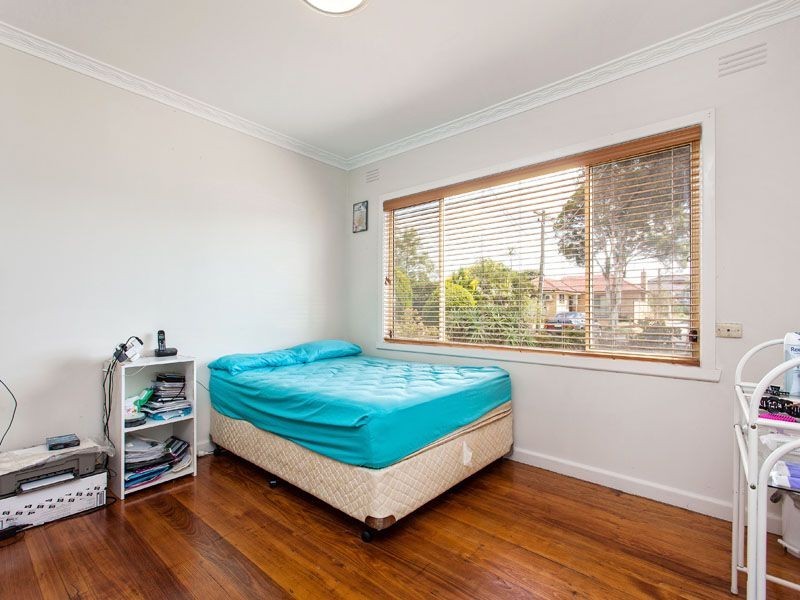 8 ALMA  COURT, Springvale VIC 3171