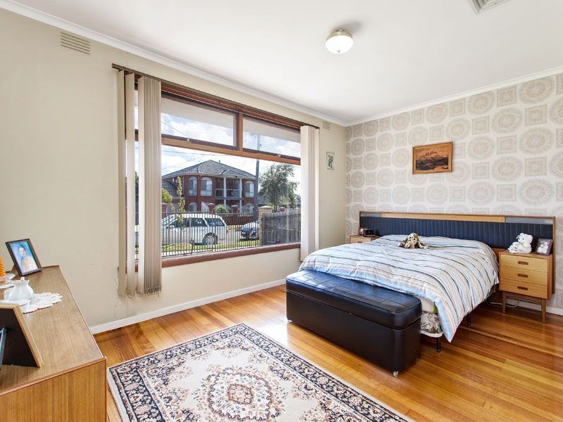 60 Gwent St, Springvale South VIC 3172