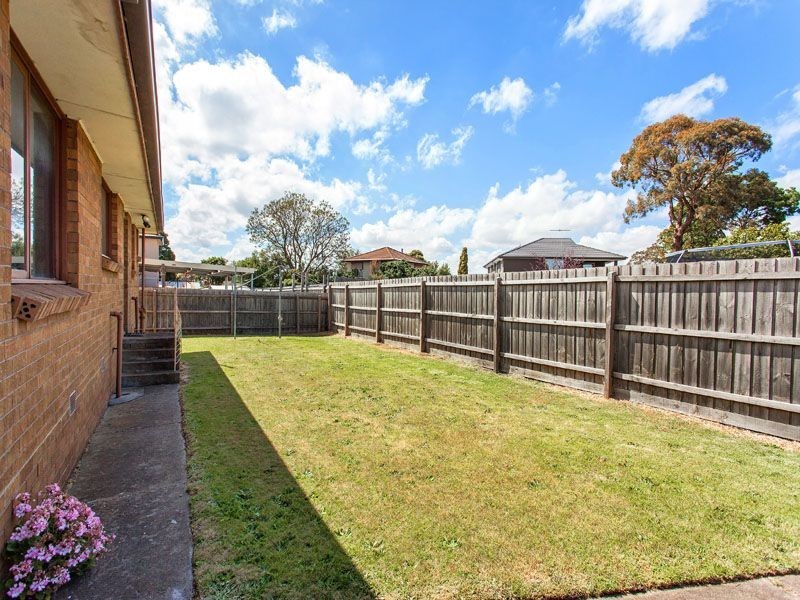 60 Gwent St, Springvale South VIC 3172