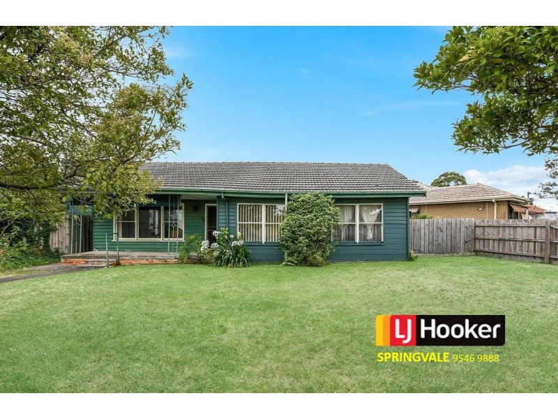 27 Oakwood Avenue, Dandenong North VIC 3175