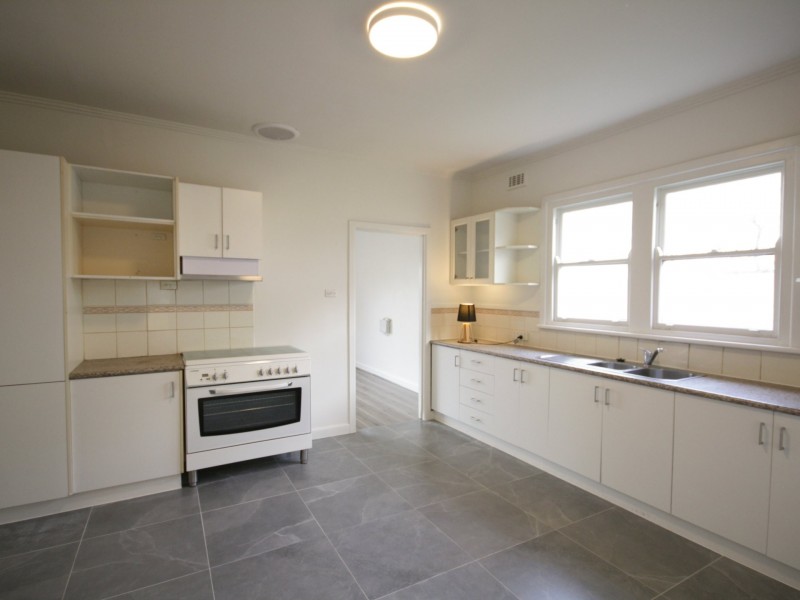 17 Agnes Street, Noble Park VIC 3174