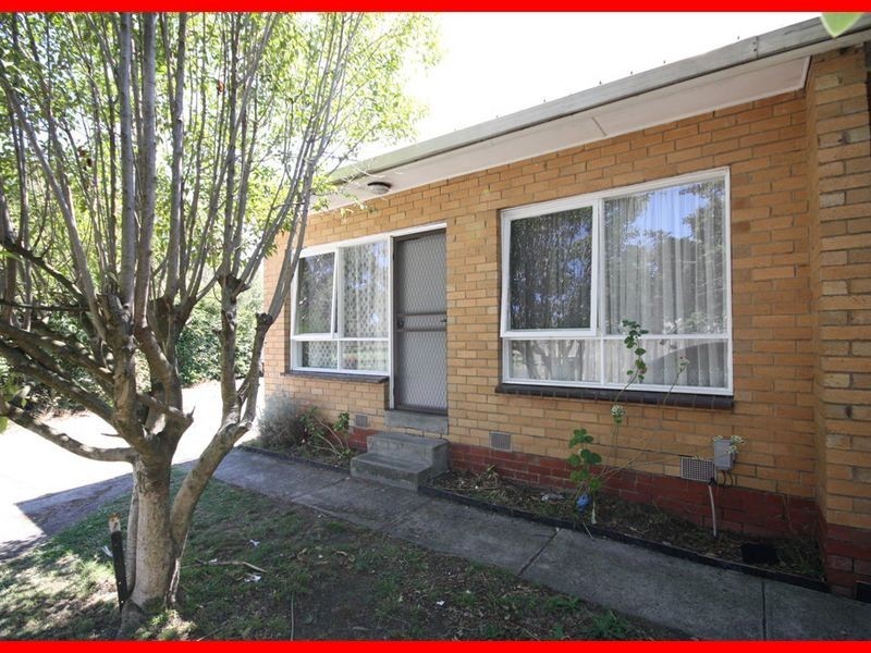 4/13 Furnew Street, Springvale VIC 3171