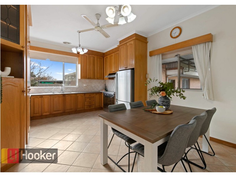 5 Victoria Avenue, Springvale VIC 3171