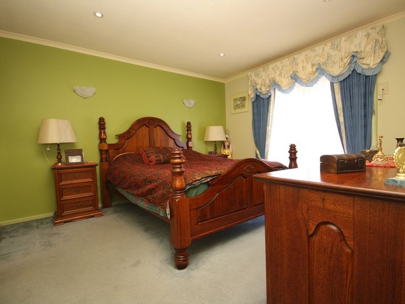 258 Corrigan road, Noble Park VIC 3174