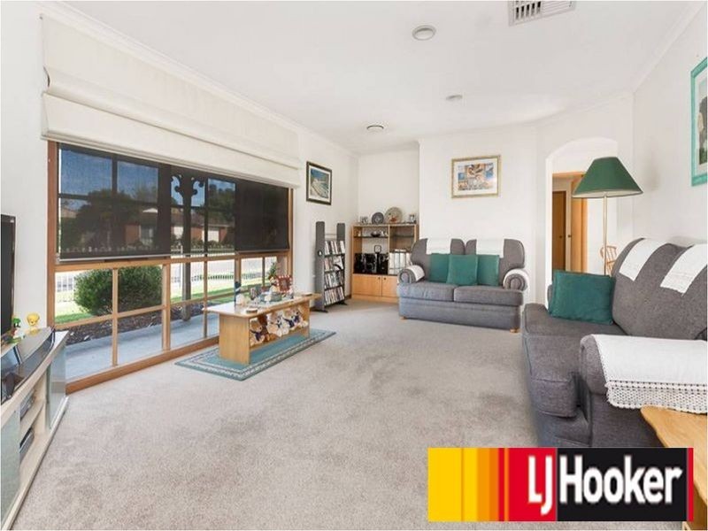 2 Fleetwood Drive, Narre Warren VIC 3805