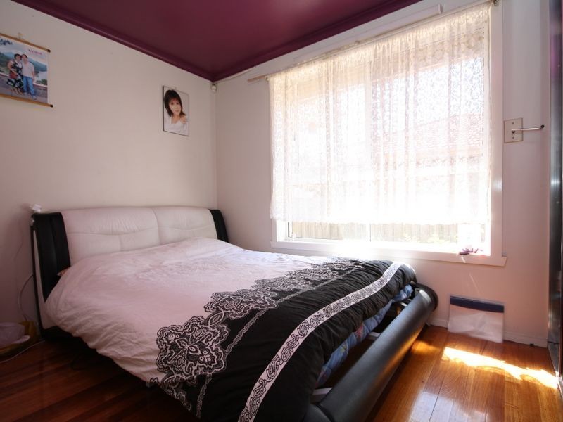 29 Putt Grove, Keysborough VIC 3173