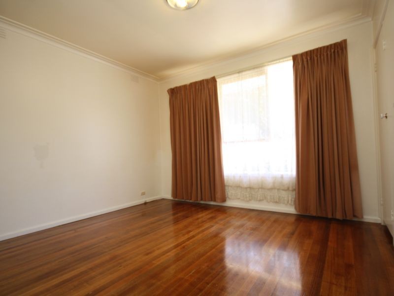 1/24 Balmoral avenue, Springvale VIC 3171