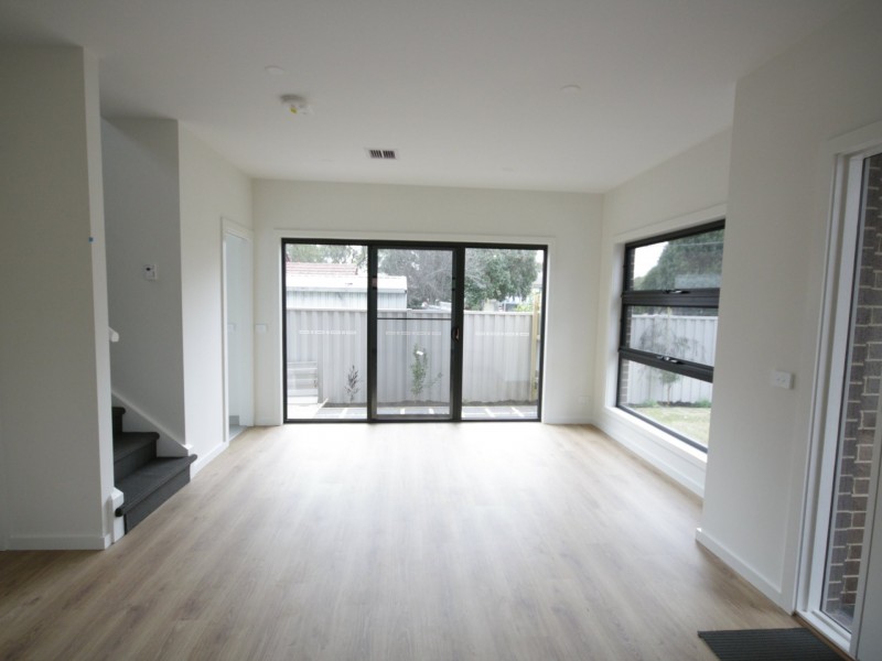 1/1 Stephenson Street, Springvale VIC 3171