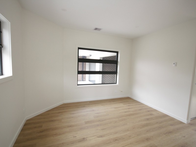 2/1 Stephenson Street, Springvale VIC 3171