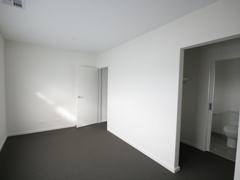 4/1 Stephenson Street, Springvale VIC 3171